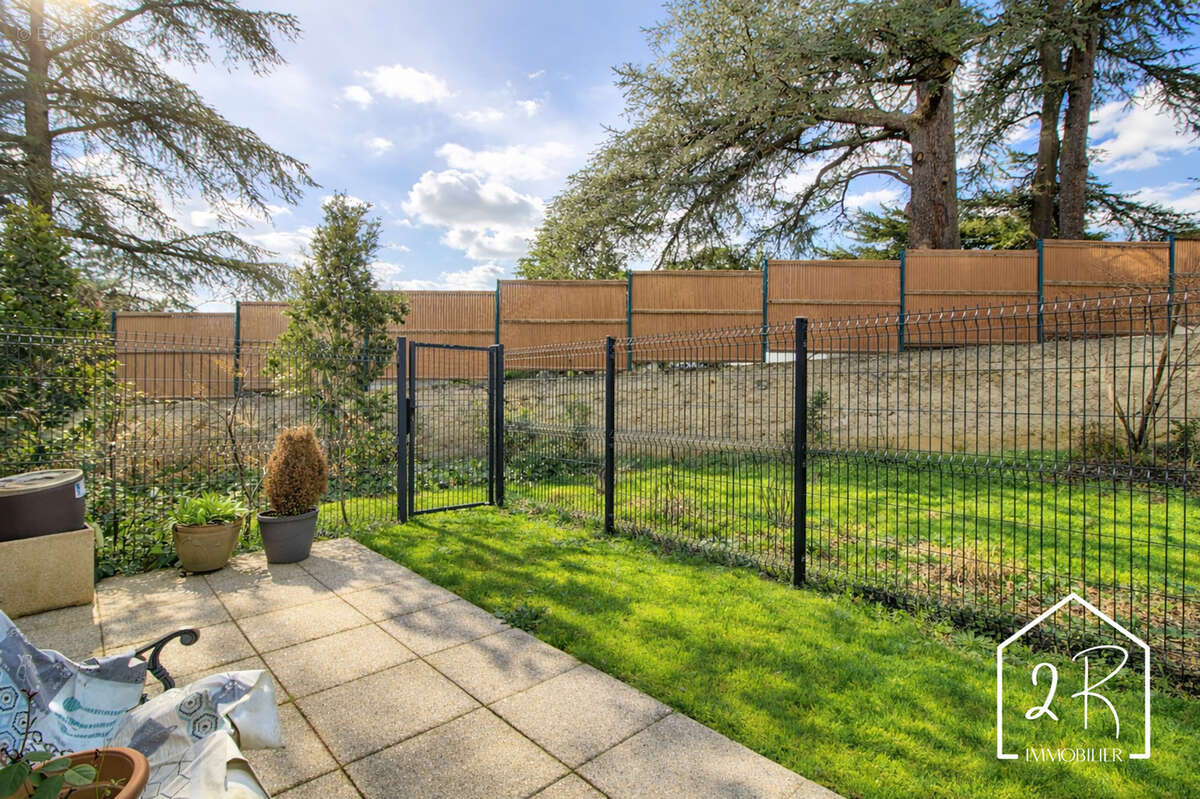 T4 - 86 m2 - Jardin, terrasse - photo 3