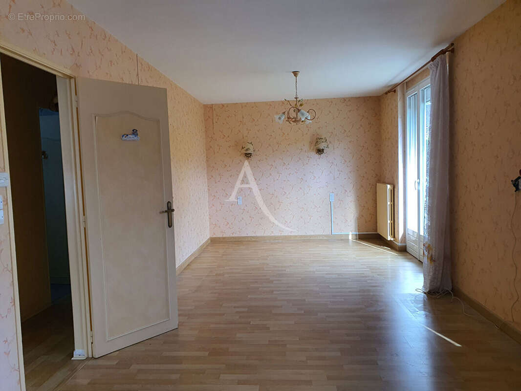 Maison à SEIGY