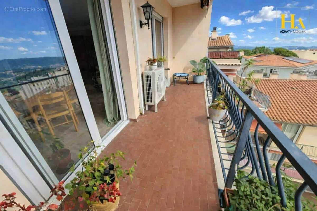 Appartement à GRASSE