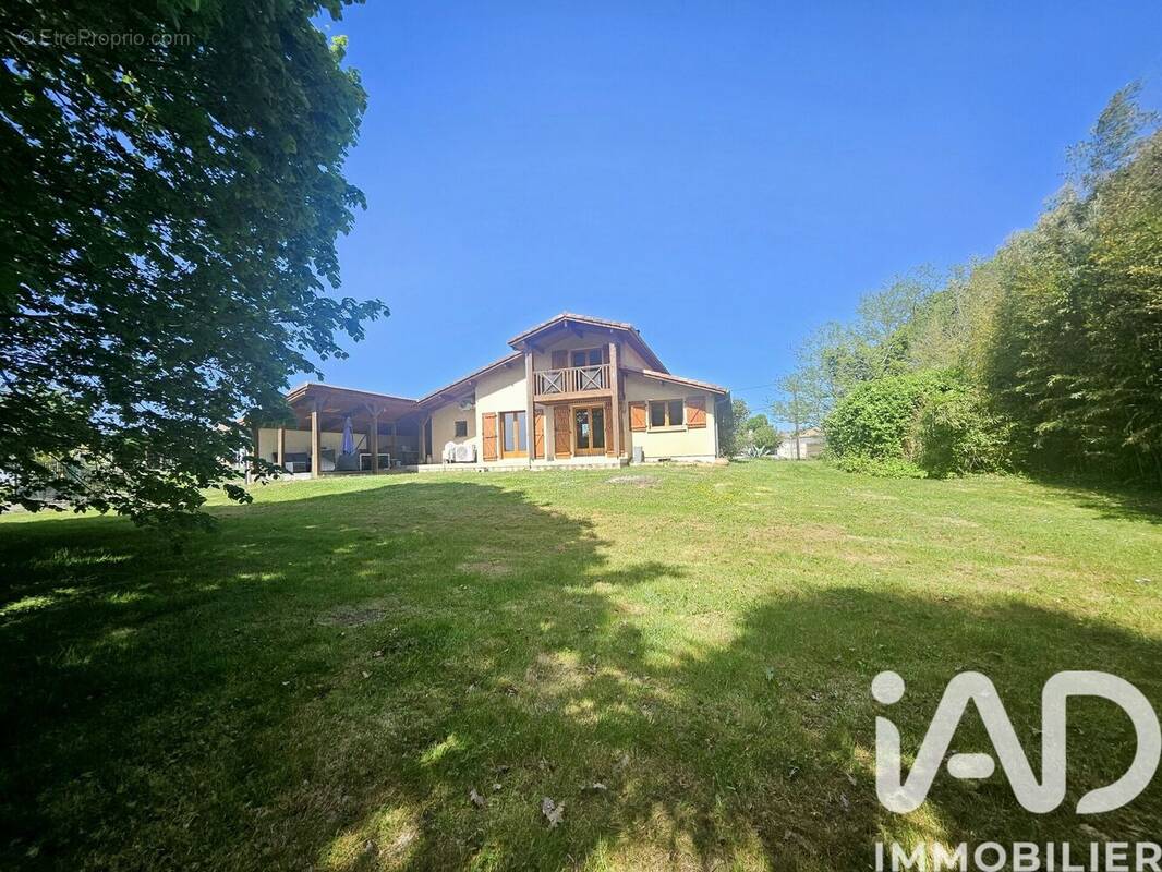 Photo 1 - Maison à GAMARDE-LES-BAINS