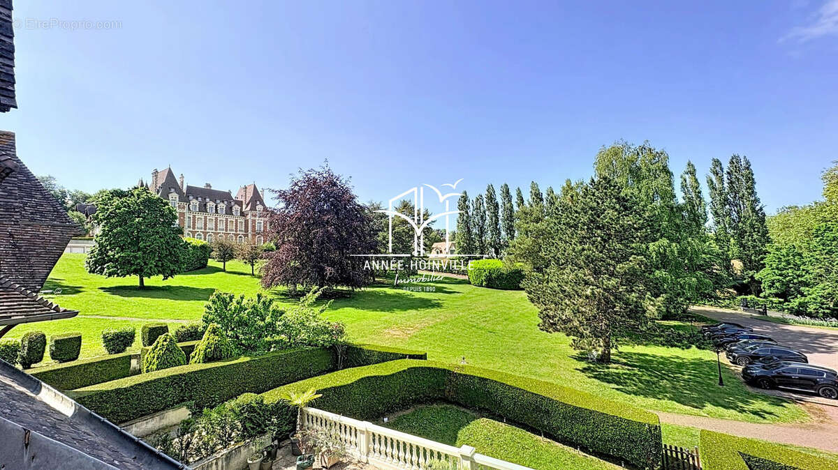 Appartement à DEAUVILLE