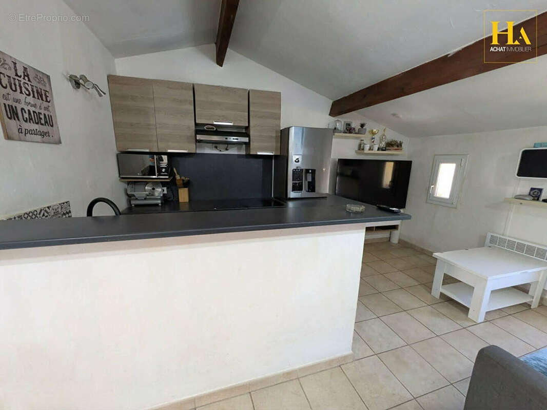 Appartement à AURIBEAU-SUR-SIAGNE