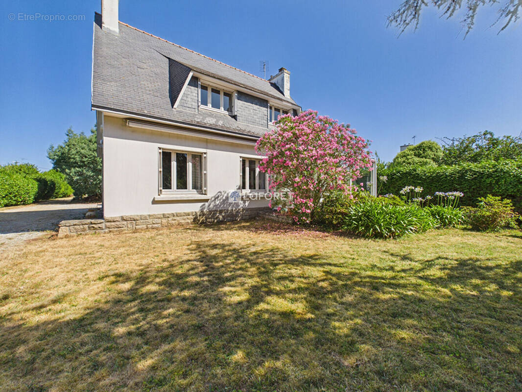 Maison à LOCTUDY