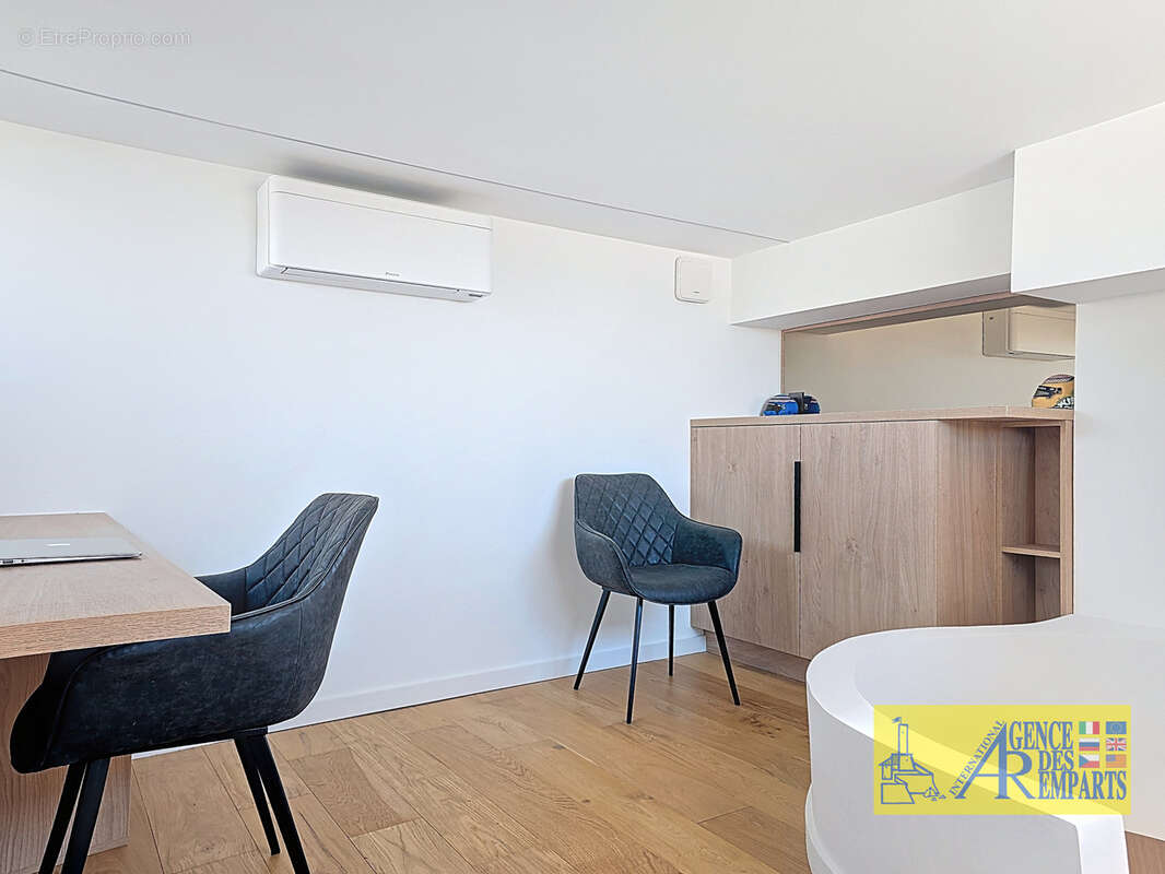 Appartement à LE CANNET