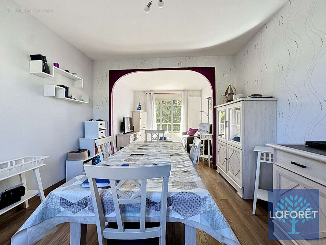 Maison à NEUILLY-SUR-MARNE
