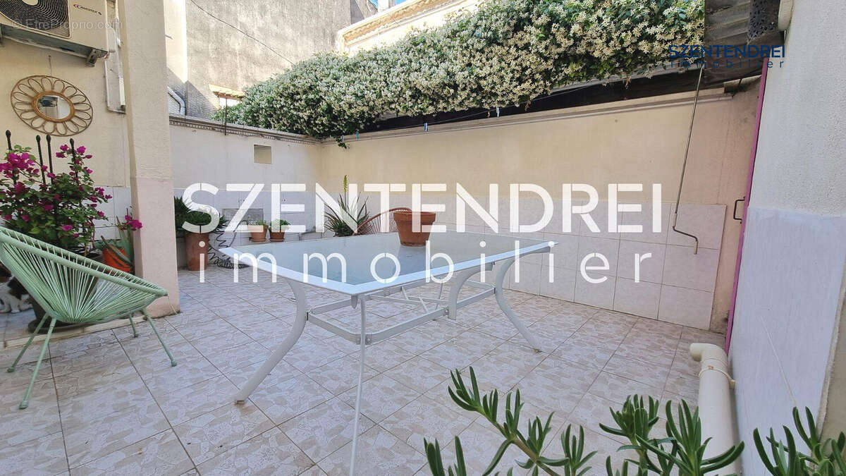 Appartement à LUNEL