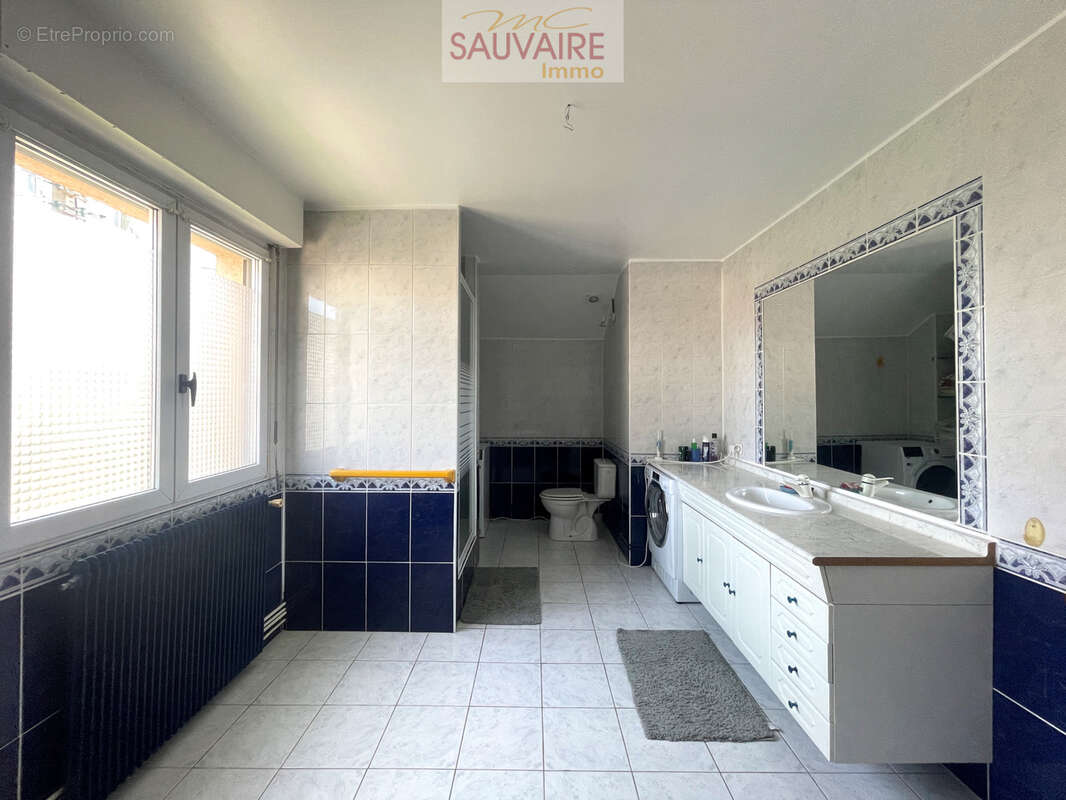 Maison à SAVIGNY-SUR-ORGE
