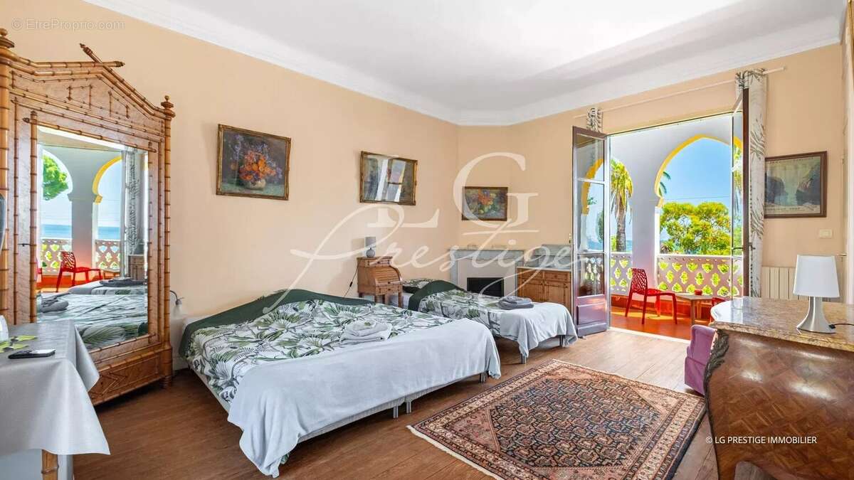 Propriété d'exception de 800 m² en front de mer - photo 14