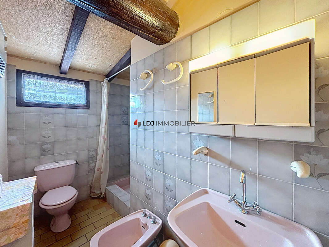 Maison 65 m² à Prades  - photo 6