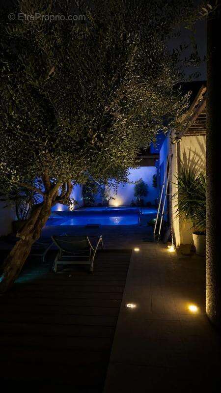 Belle villa contemporaine de 5 pièces de 136 m² à Perpignan Sud - photo 20