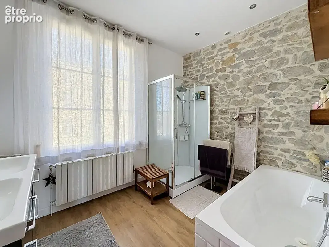 Carcassonne Quatre-Chemins - Maison familiale de 138 m² avec 4 chambres, piscine et grande terrasse - photo 13