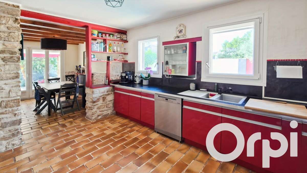 Maison à PONT-SAINT-ESPRIT