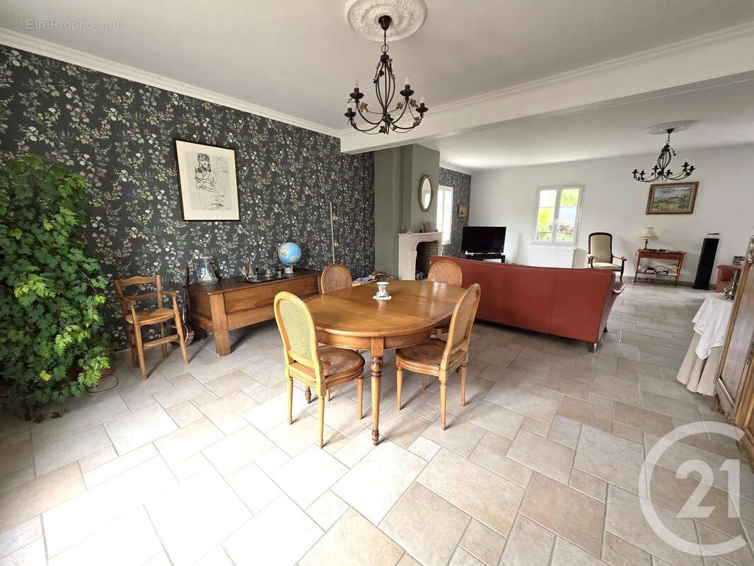 Maison à SAINT-SOUPPLETS
