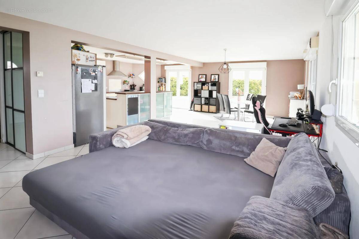 Maison à LA CHENALOTTE