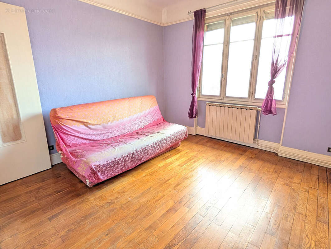 Maison à LYON-8E
