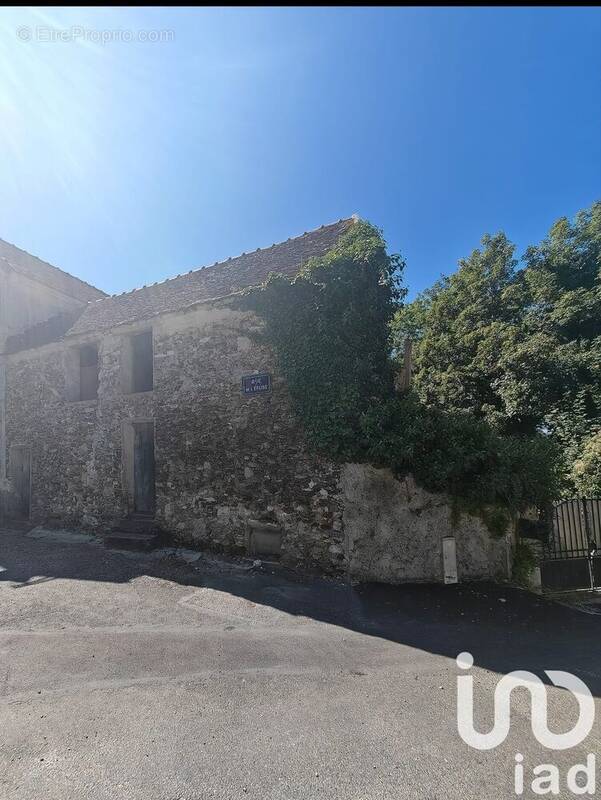 Photo 1 - Maison à CROUTTES-SUR-MARNE