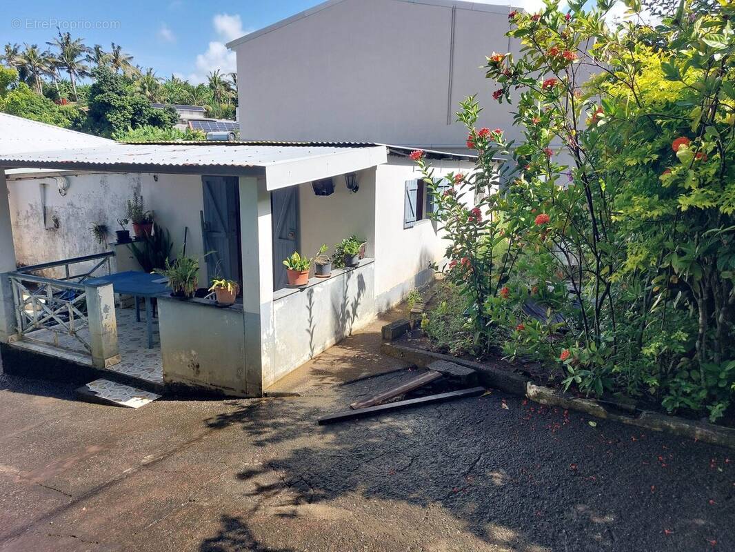 Maison à SAINTE-SUZANNE