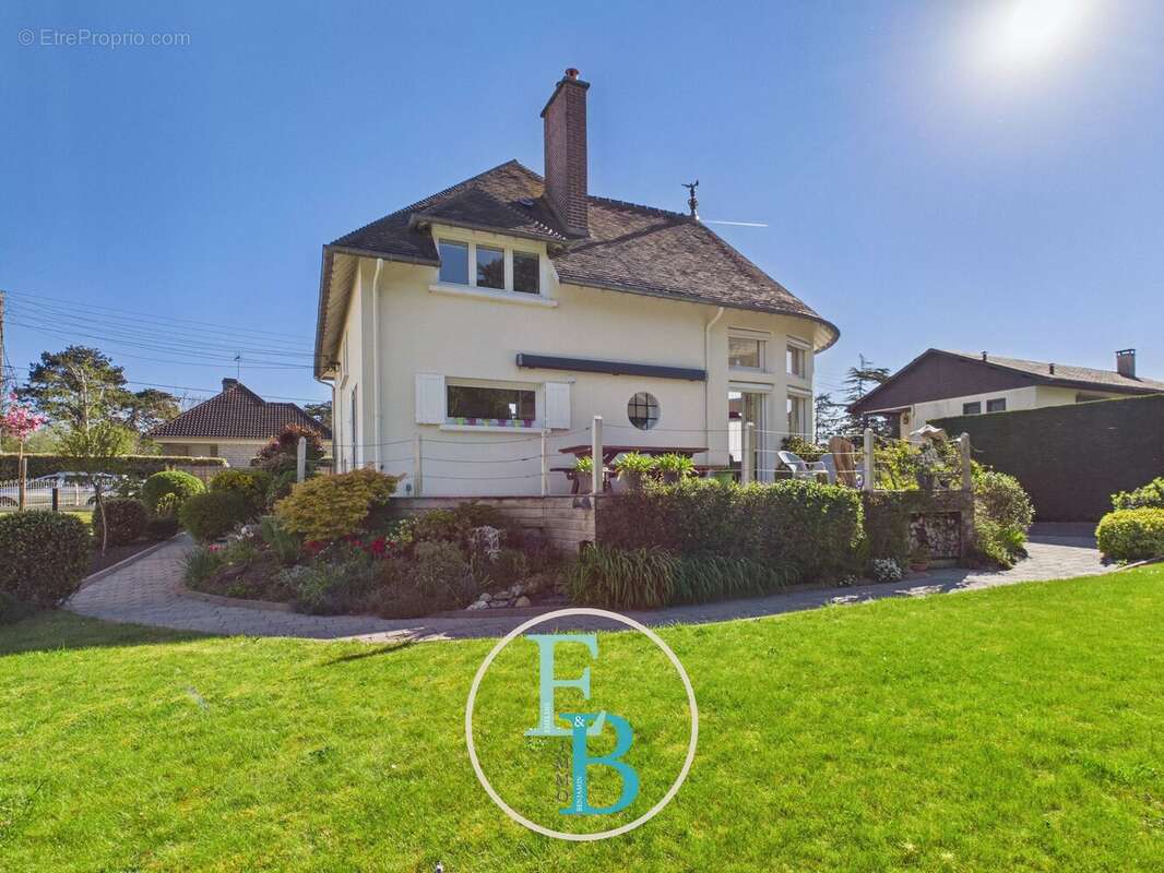 Maison à MERVILLE-FRANCEVILLE-PLAGE