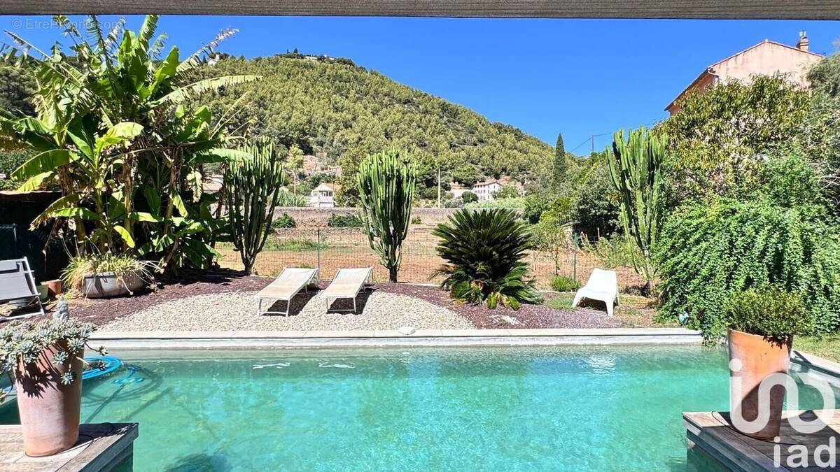 Photo 1 - Maison à OLLIOULES