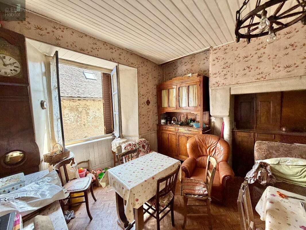 Maison à rénover saint chely d'aubrac - photo 2