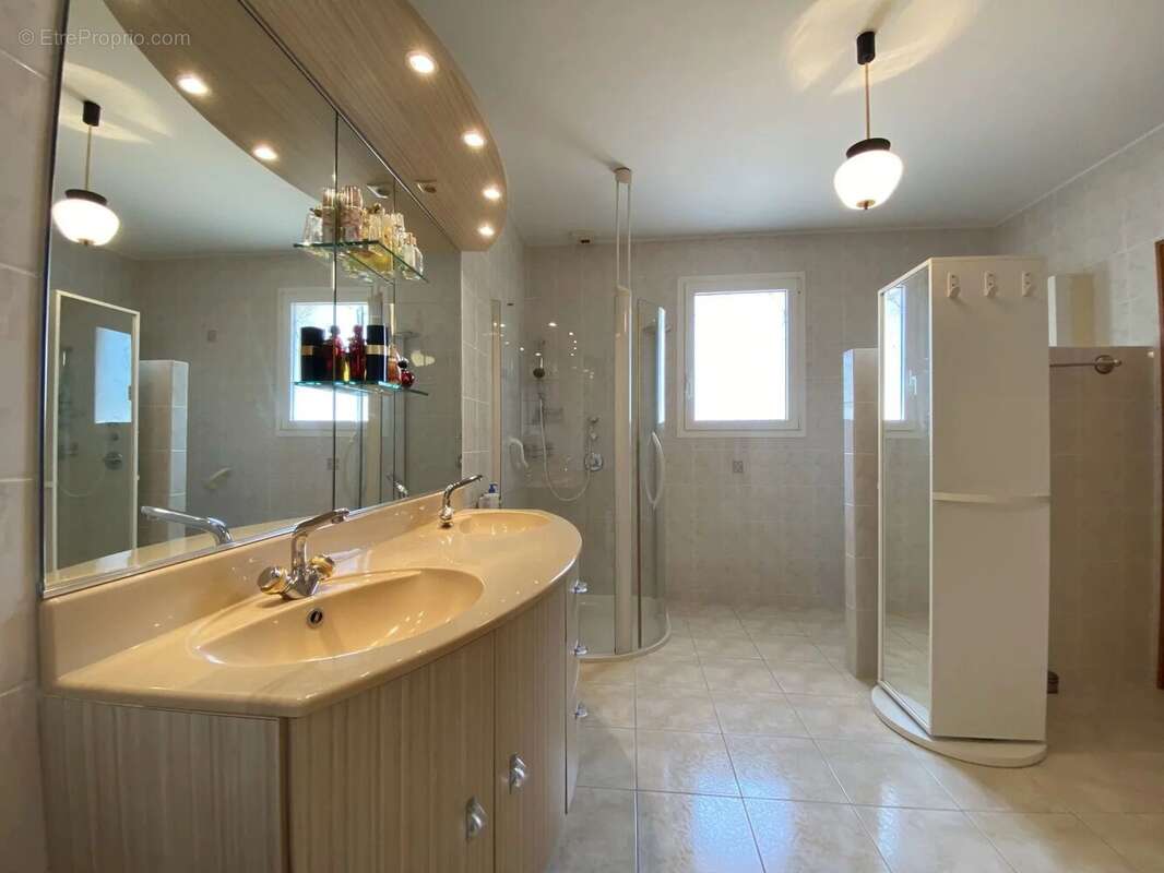 Superbe maison au coeur de Castillonnès - photo 9