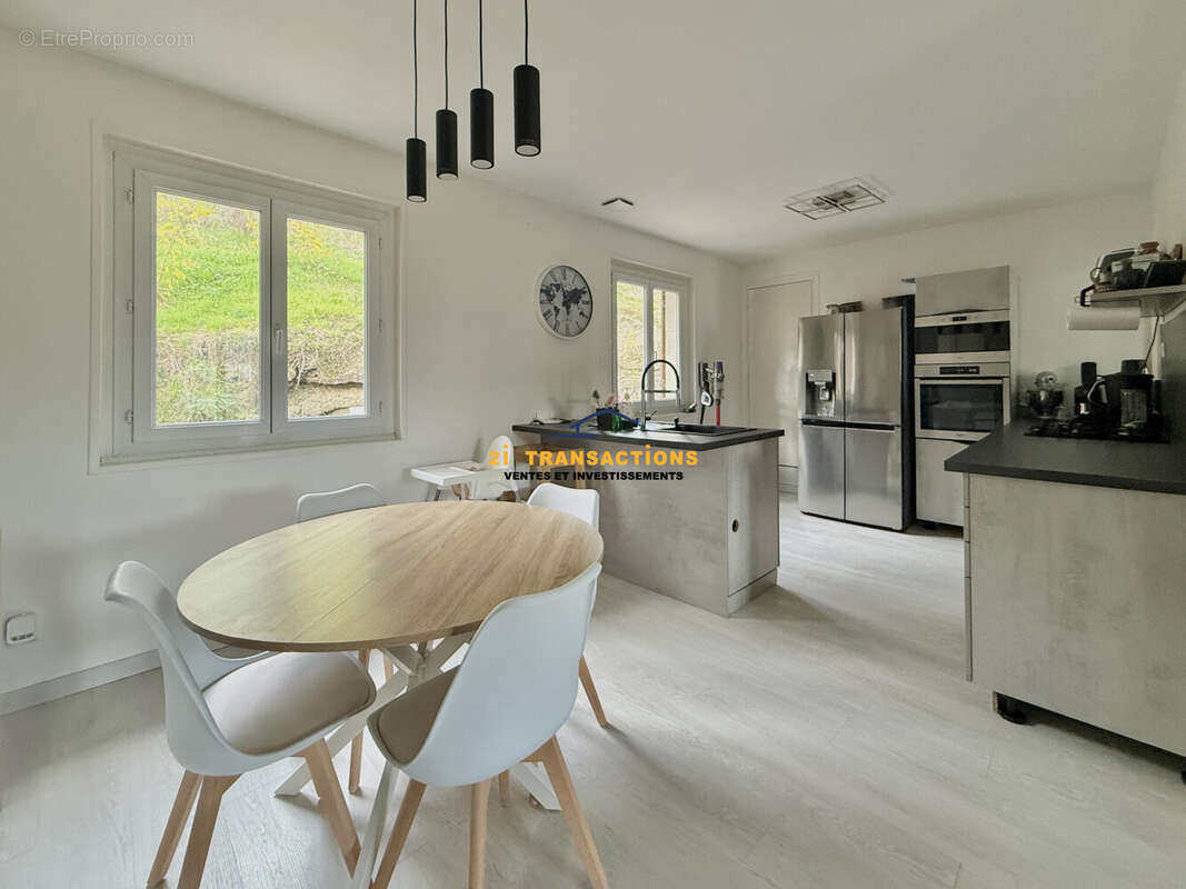 Maison à L&#039;HORME