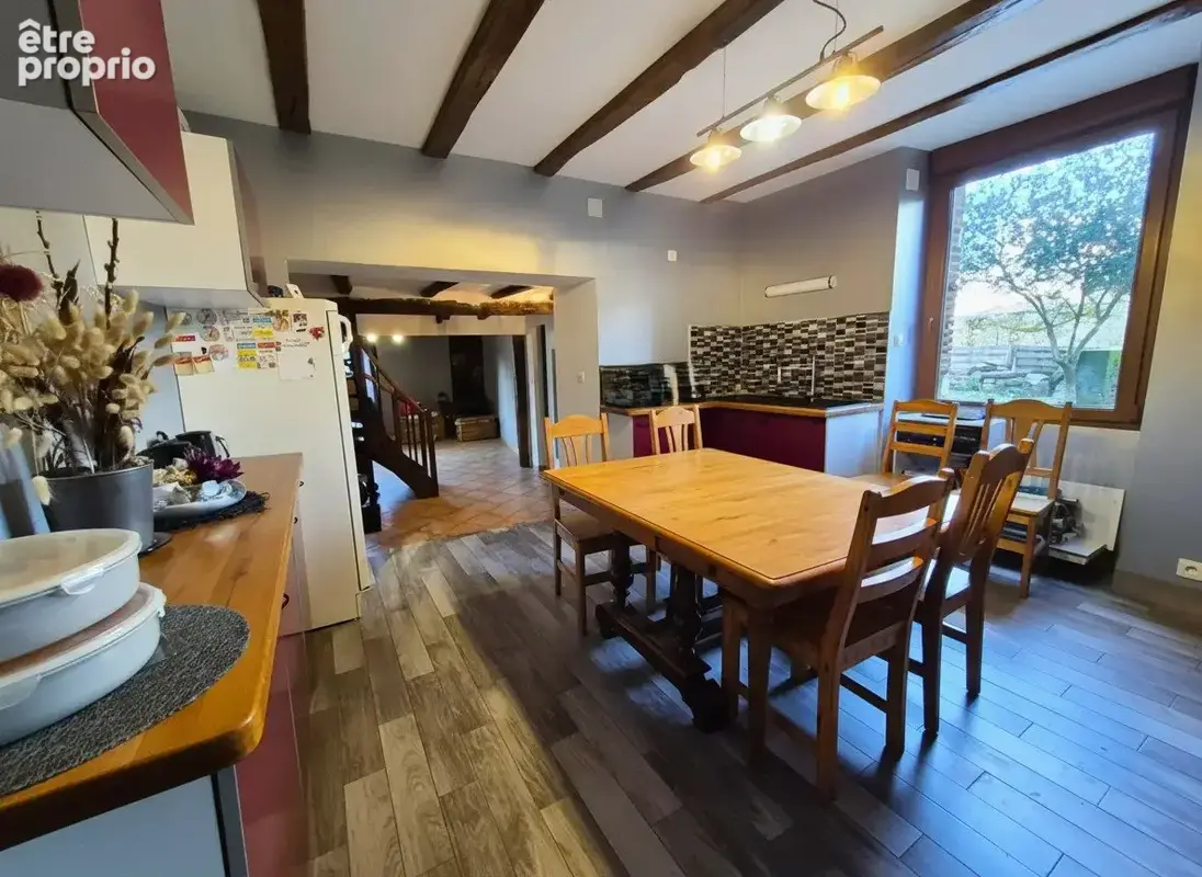 Maison en pierre de caractère - 214m2 - 7 pièces - photo 5