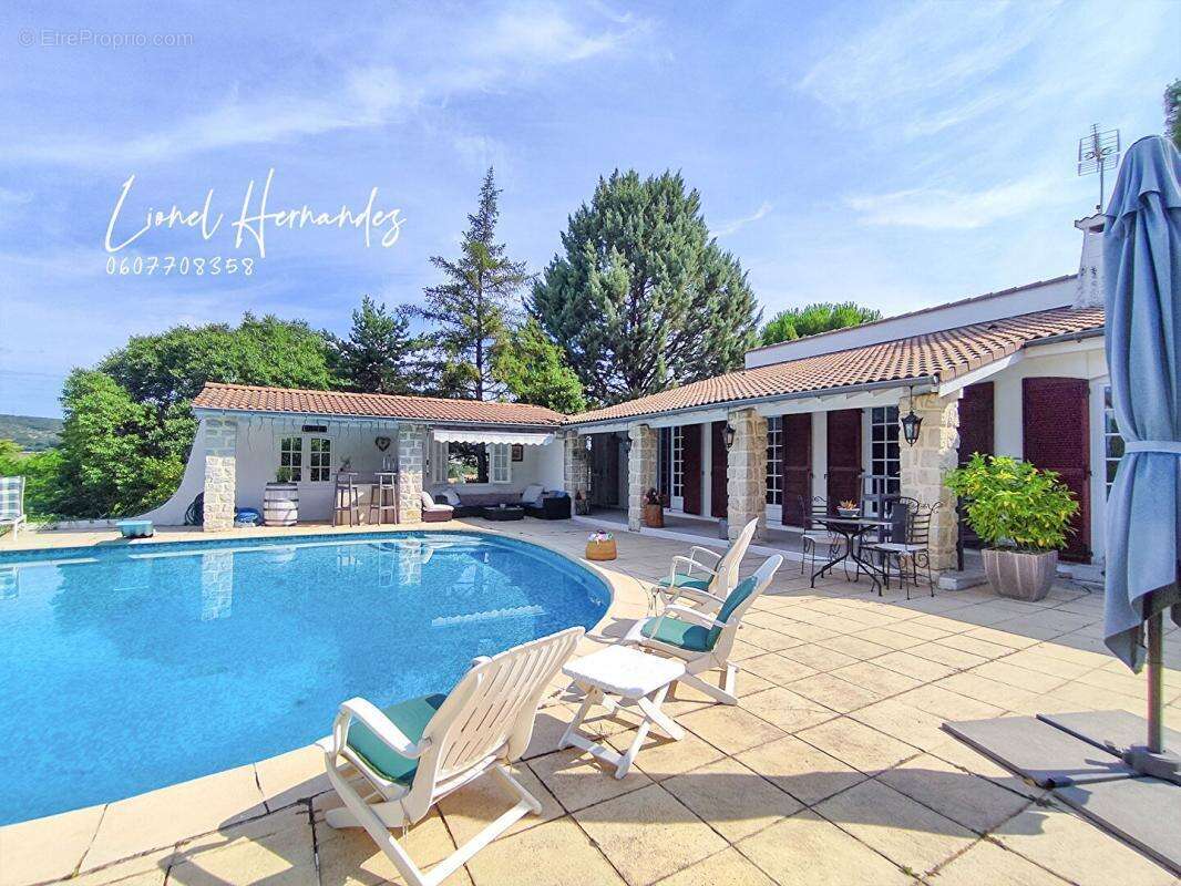 Maison à SAINT-PRIVAT-DES-VIEUX