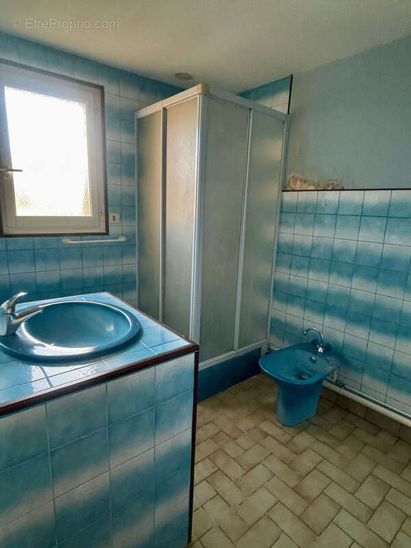 Maison à SAINT-ELIPH