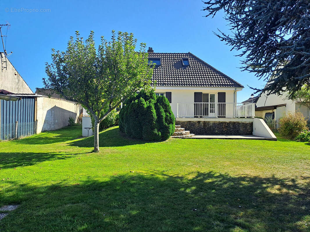 Maison à RAMBOUILLET