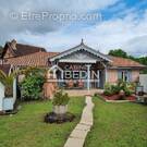 Maison à SAINTE-EULALIE-EN-BORN