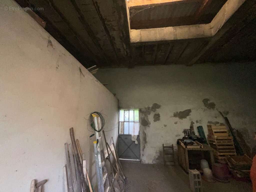 Appartement à LA FOUILLOUSE