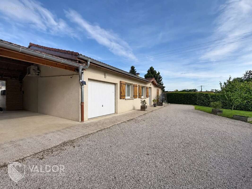 Maison à FAREINS