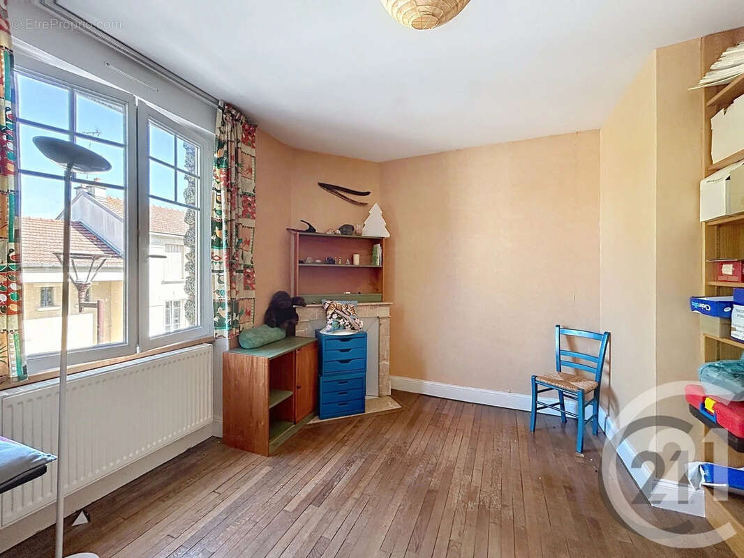 Maison 200 m² à Chalons-En-Champagne  - photo 20