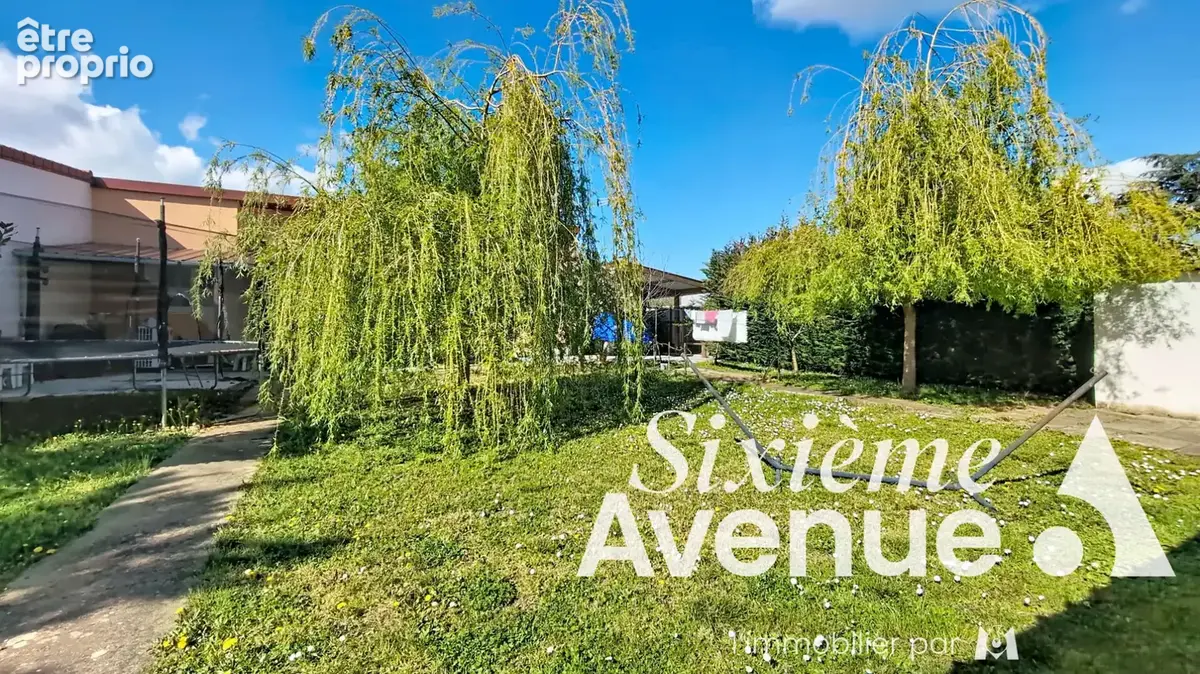 Maison Vénissieux 5 pièce(s) 89 m2 Plain-Pied - photo 10