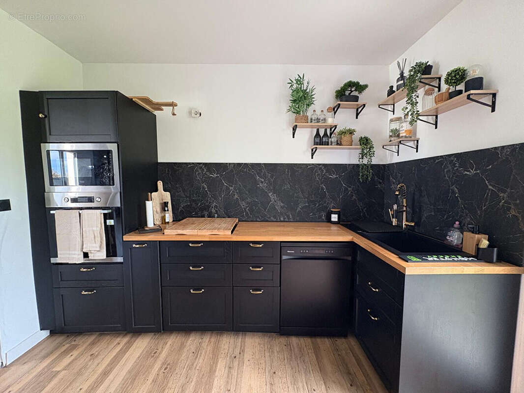 Maison à LAMPAUL-GUIMILIAU