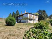 Maison à SAINT-PRIEST-TAURION