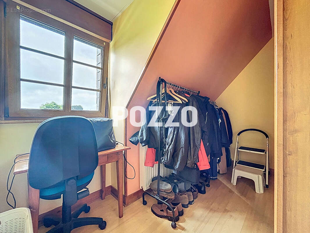 CHAMP DU BOULT - spacieuse maison au calme sur terrain de 7258 m² - photo 10