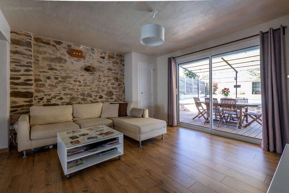 Maison à NORT-SUR-ERDRE