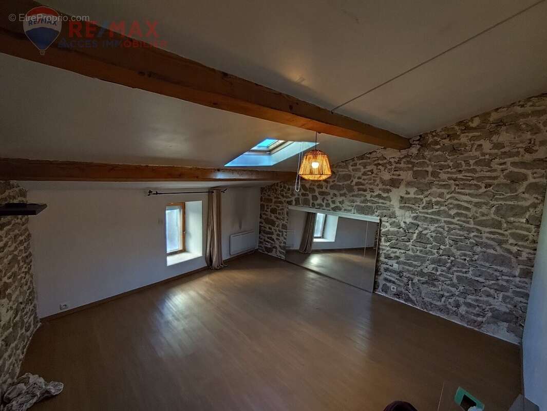 Maison à AIGUES-VIVES