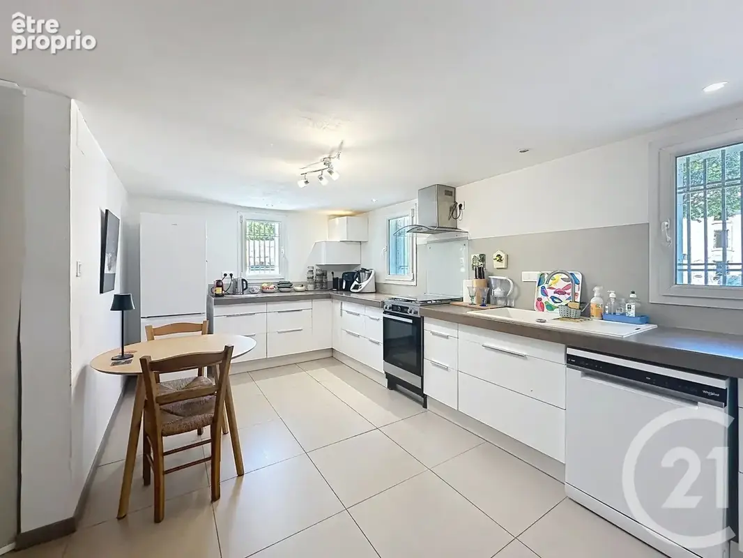 Maison 4 pièces 112 m² à vendre à Chateaurenard (13160) - photo 5