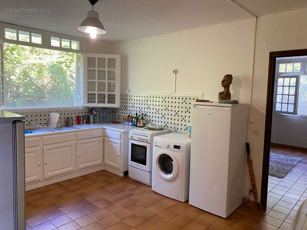 Maison à POINTE-NOIRE