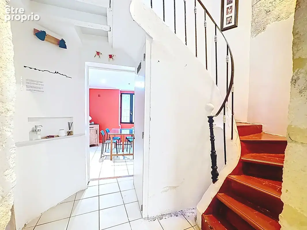 Intra-muros Avignon Maison 84 m2 4 chambres - photo 6