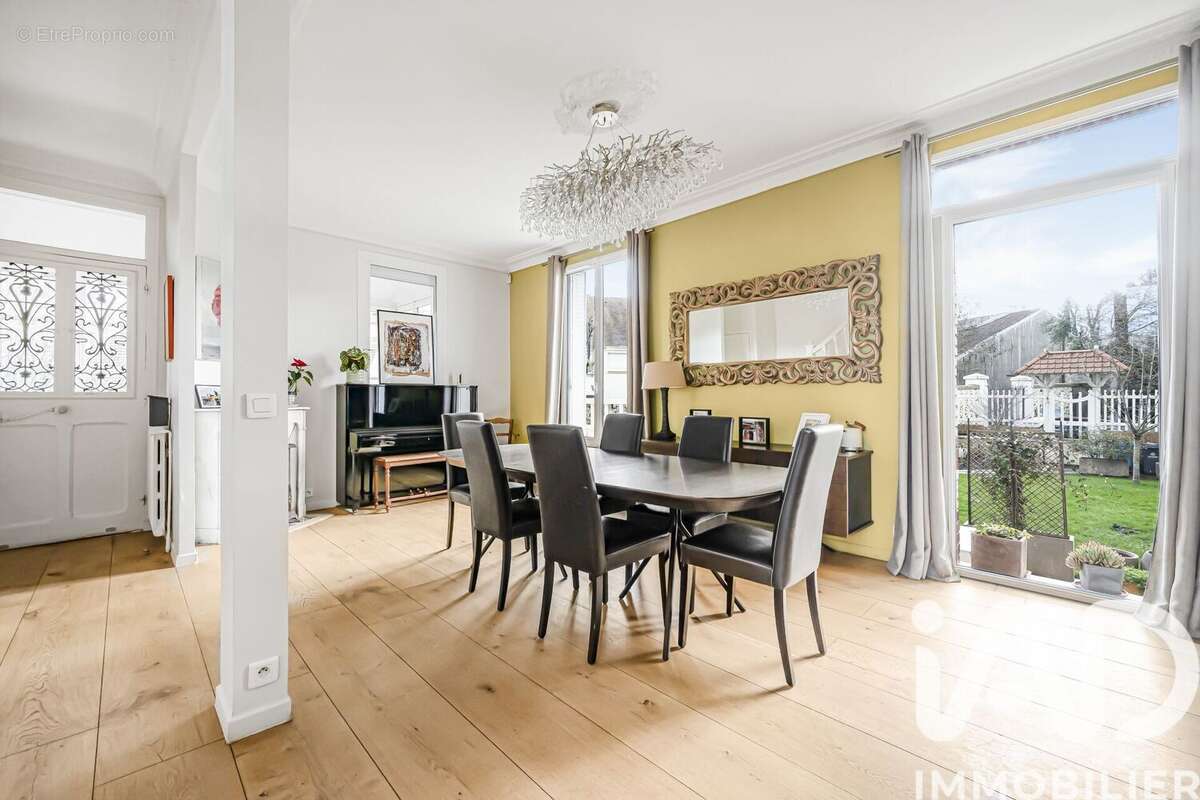 Photo 2 - Maison à VERSAILLES