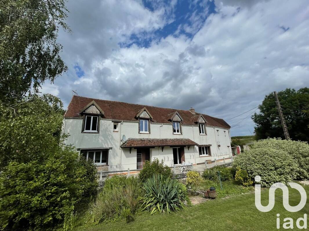 Photo 1 - Maison à MONTMIRAIL