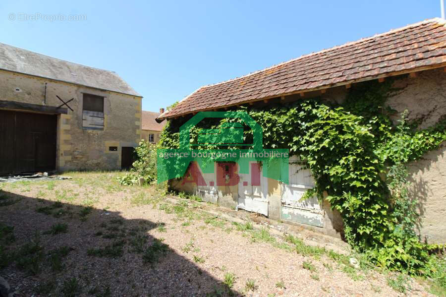 Maison à CORBIGNY