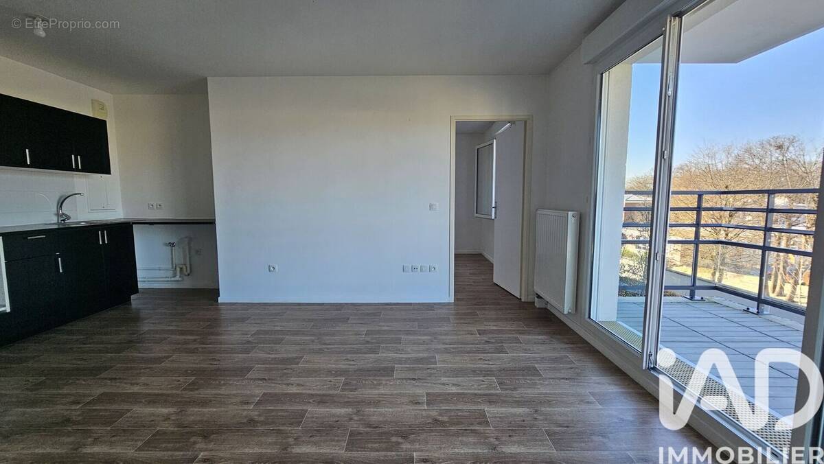 Photo 1 - Appartement à VERNEUIL-SUR-SEINE