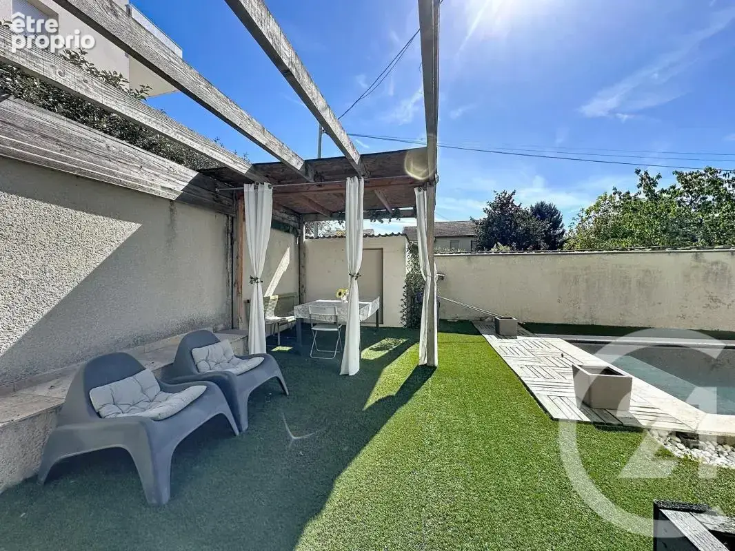 Maison 7 pièces 152 m² à vendre à Grigny (69520) - photo 31