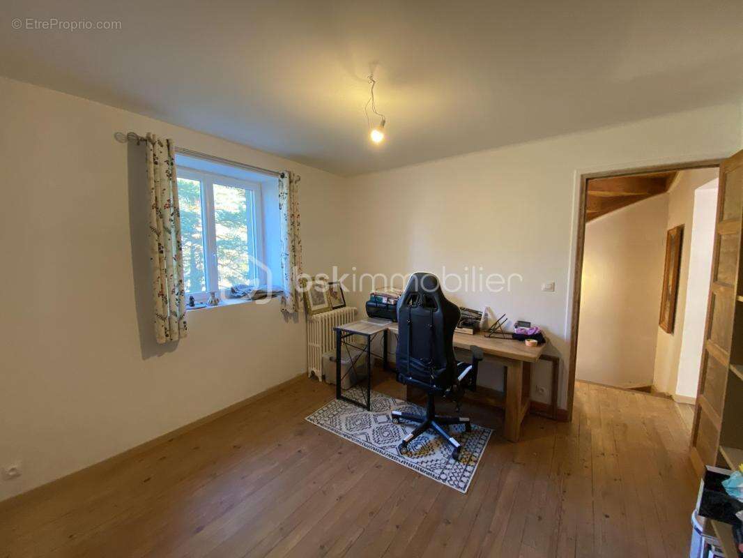 Maison avec terrain au calme - photo 3