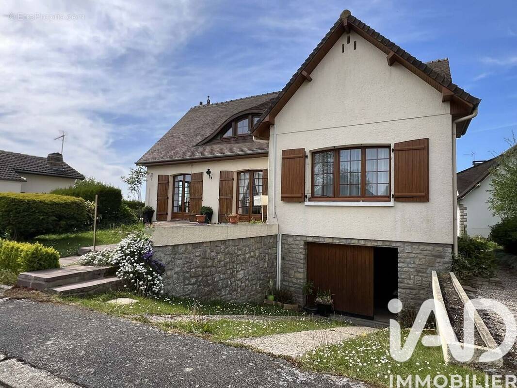 Photo 1 - Maison à FOUCARMONT